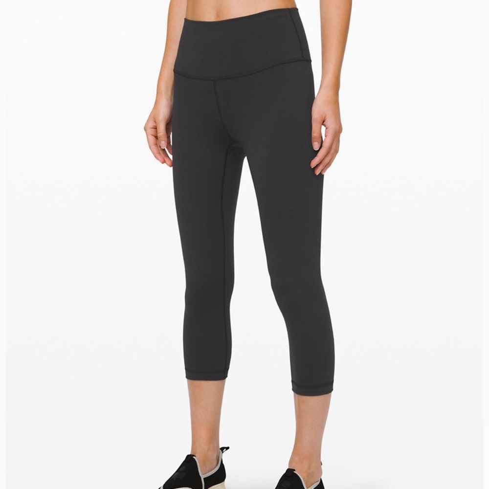 black lulu cropped legggings